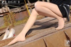 [Ligui丽柜]2012.03.20 乡村小站的美腿丝袜诱惑 下 model 文欣[33+1P10.6M]